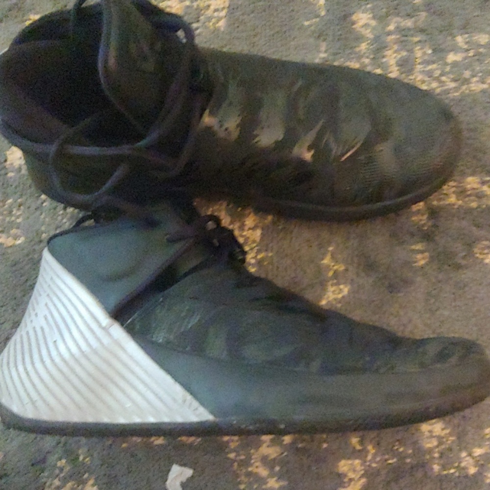 Men's Jordan's by Nick hightop basketball